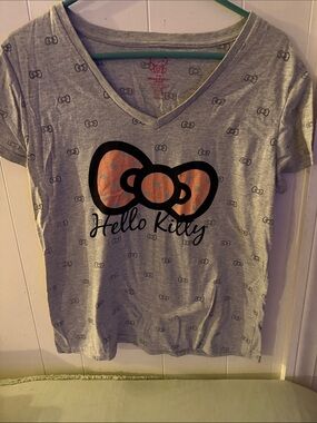 Hello Kitty Gray Tee with Pink Polka-Dot Bow